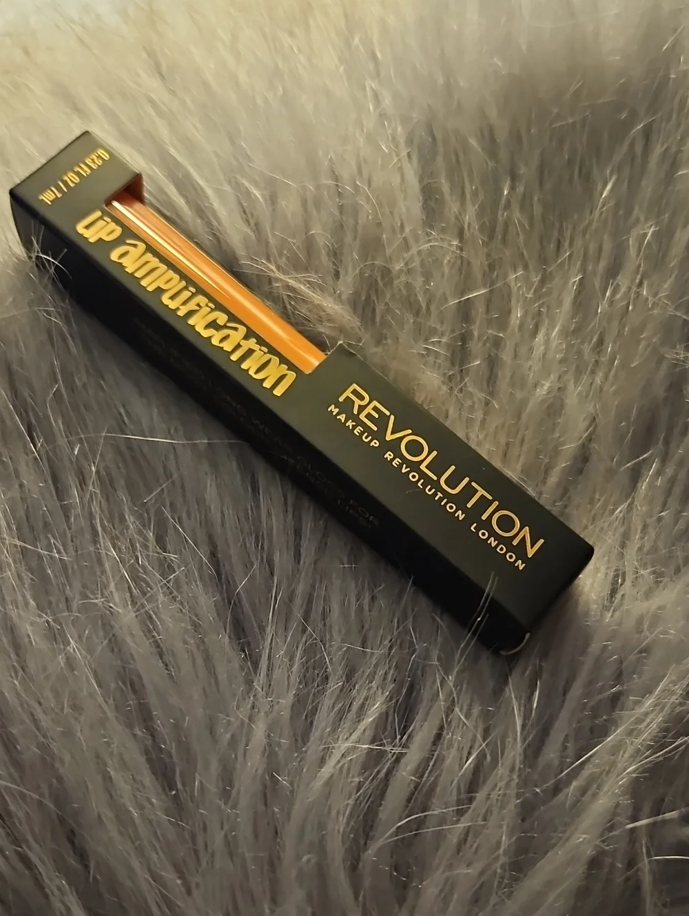🆕️Makeup Revolution Lip Amplification Liquid Lipstick ❤️epic Love ❤️